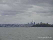 Skyline Aucklands vom Hafen aus