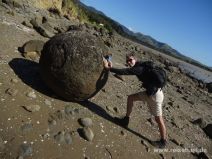 Koutu Boulders